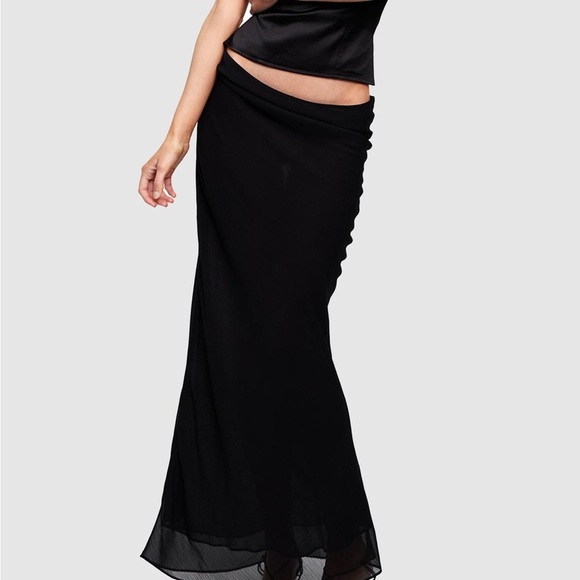 Lioness
Devon Maxi Skirt - Picture 1 of 6